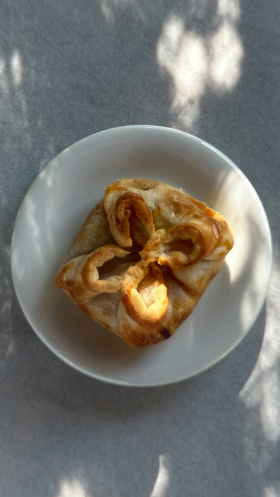 Pepperoni Pizza Empanada